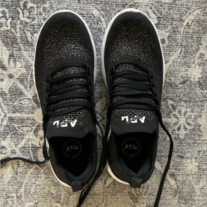 APL Black tennis shoes